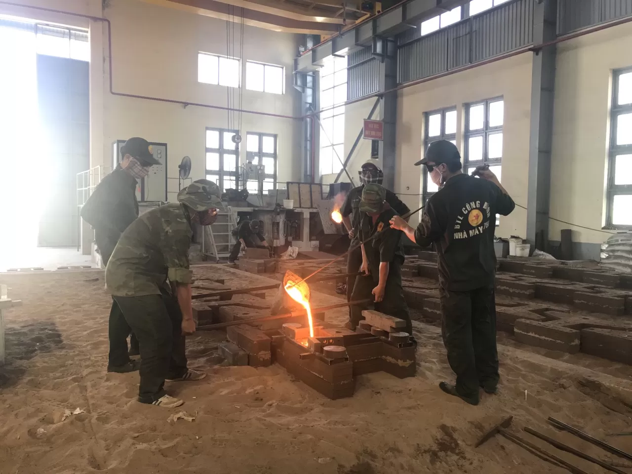 ĐÚC - NHIỆT LUYỆN - DẬP NÓNG - KGBN