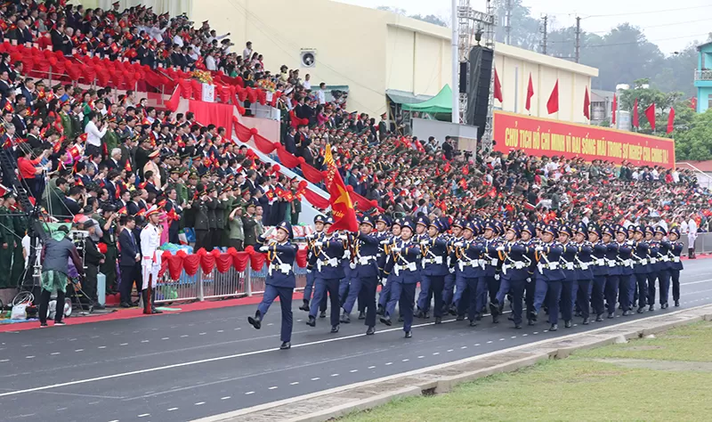 Khối sĩ quan Cảnh sát biển -ảnh: Mạnh Hùng