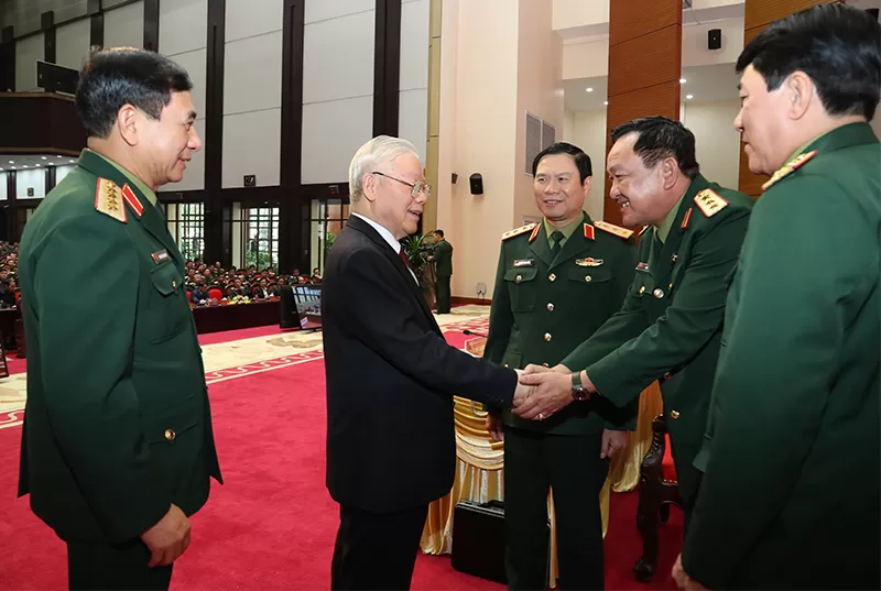 Một số hình ảnh của Tổng Bí thư Nguyễn Phú Trọng đối với Quân đội