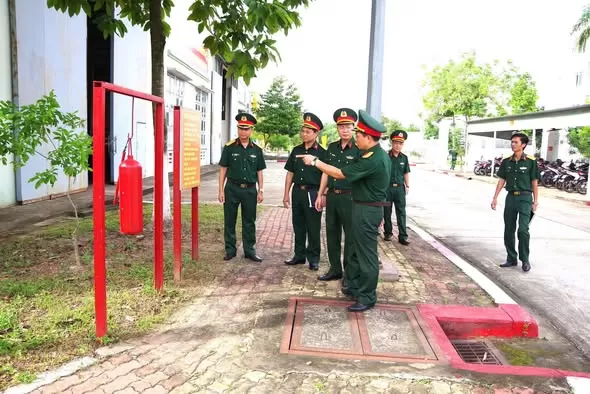 BCCB KIỂM TRA THỰC HIỆN CHÍNH QUY CÔNG TÁC HẬU CẦN - KỸ THUẬT VÀ AN TOÀN VỆ SINH LAO ĐỘNG, PHÒNG CHỐNG CHÁY NỔ NĂM 2025 ĐỐI VỚI NHÀ MÁY Z756.