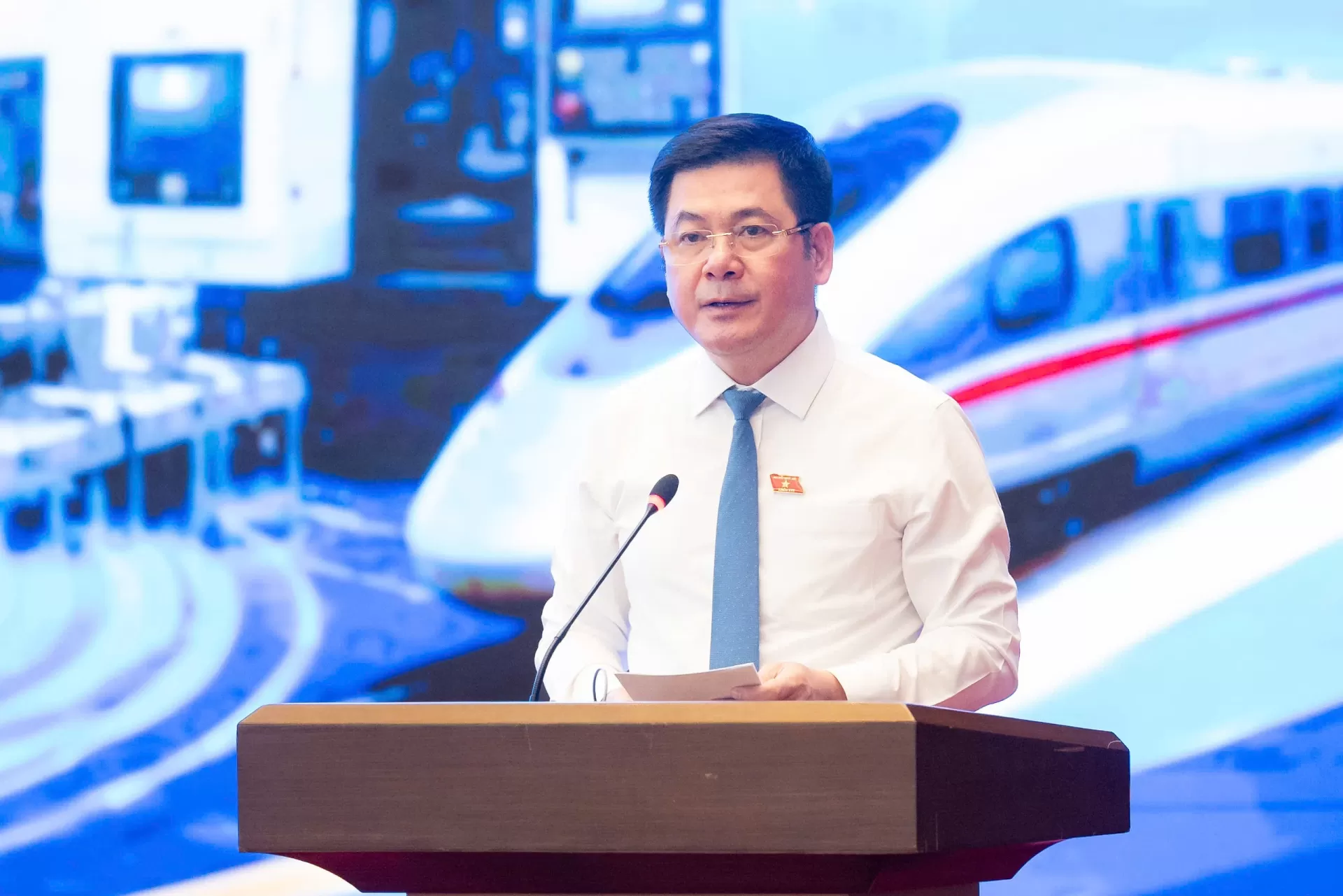 CÔNG NGHIỆP VẬT LIỆU, CƠ KHÍ CHẾ TẠO LÀ NỀN TẢNG THỰC HIỆN MỤC TIÊU PHÁT TRIỂN