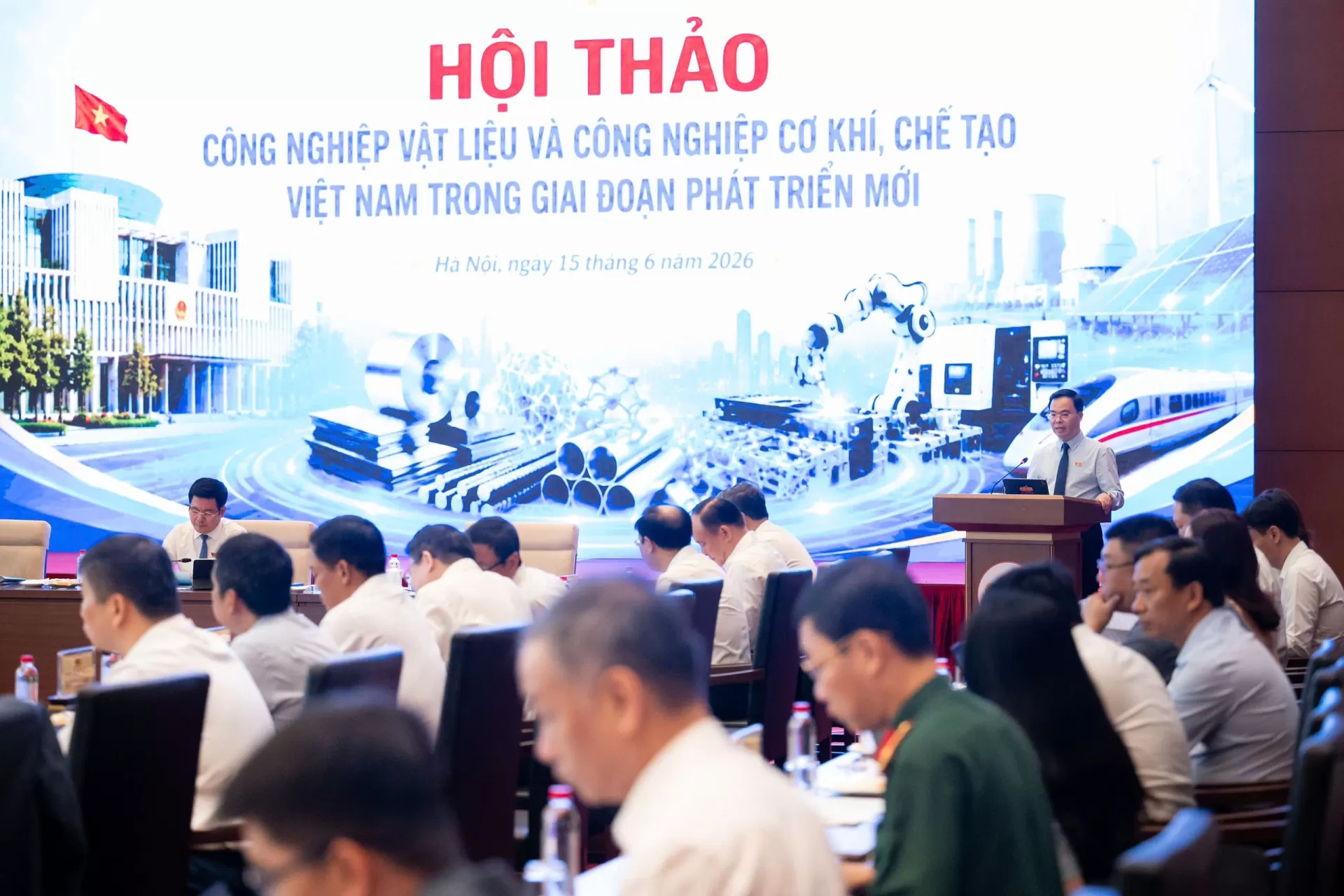 CÔNG NGHIỆP VẬT LIỆU, CƠ KHÍ CHẾ TẠO LÀ NỀN TẢNG THỰC HIỆN MỤC TIÊU PHÁT TRIỂN
