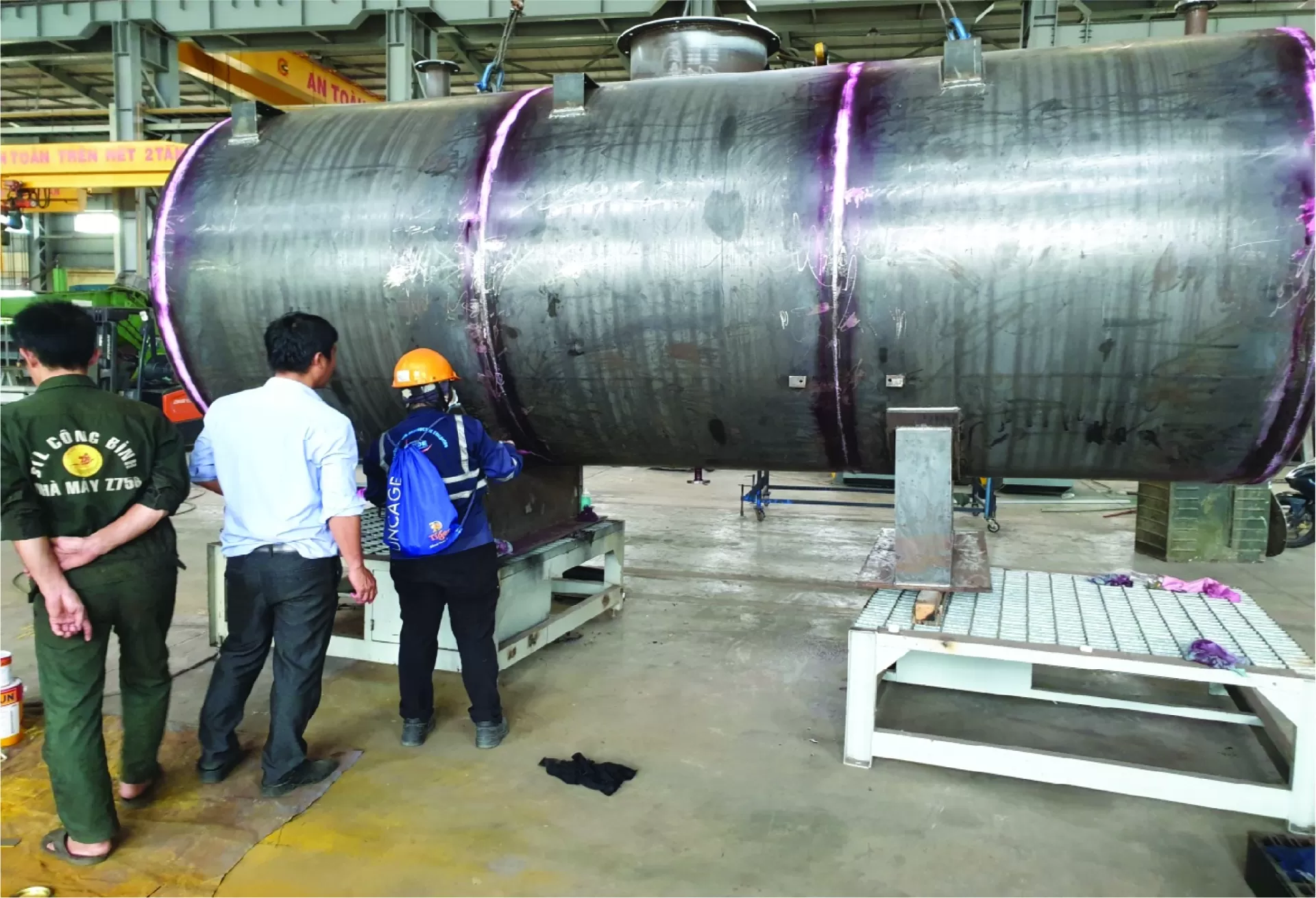 SẢN XUẤT SLOP TANK 12,5 MẾT KHỐI - CÔNG TY TAPETCO