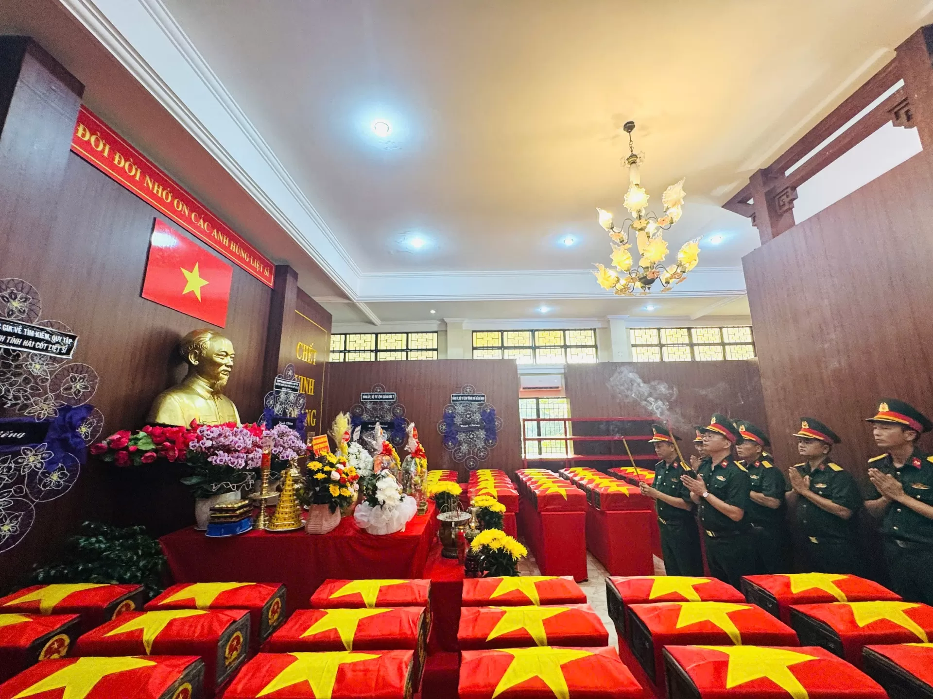 Nhà Máy Z756 Tổ Chức Chuỗi Hoạt Động Thiết Thực Tri Ân Các Anh Hùng Liệt Sĩ